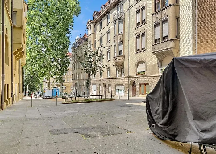 Stuttgarter Mit Terrasse Für 4 Pers