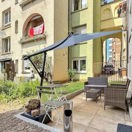 Stuttgarter Mit Terrasse Für 4 Pers Apartamento