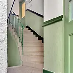 Stuttgarter Mit Terrasse Fuer 4 Pers Στουτγκάρδη